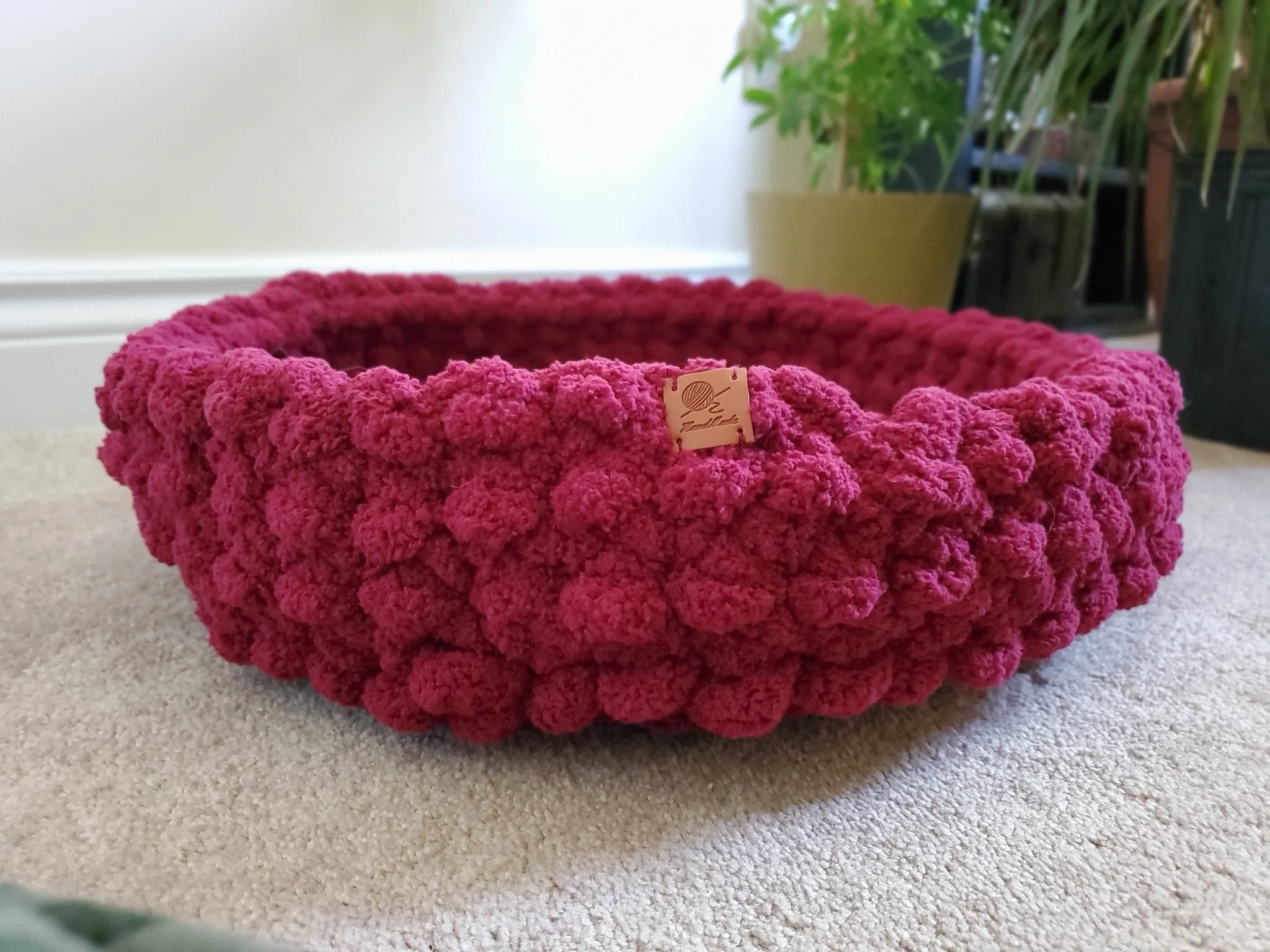 22" Chenille Pet Bed