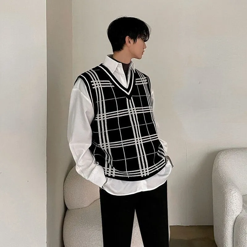 Bonsir Plaid Knitted Sweater Vest Men Autumn New Korean Fashion V-neck Sweater Vest College Style Loose Casua Harajuku Sweater