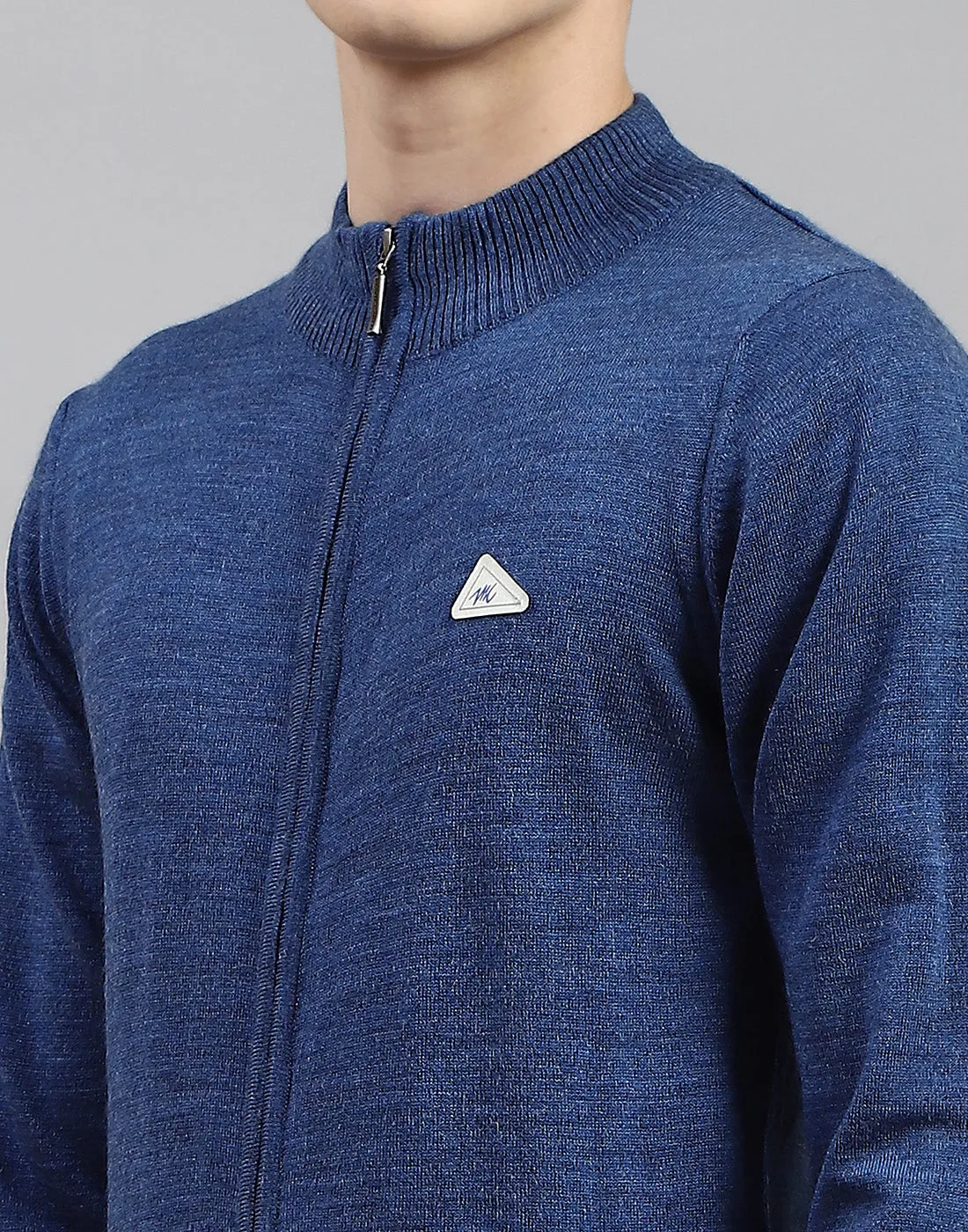 Men Blue Solid Stand Collar Full Sleeve Pullover