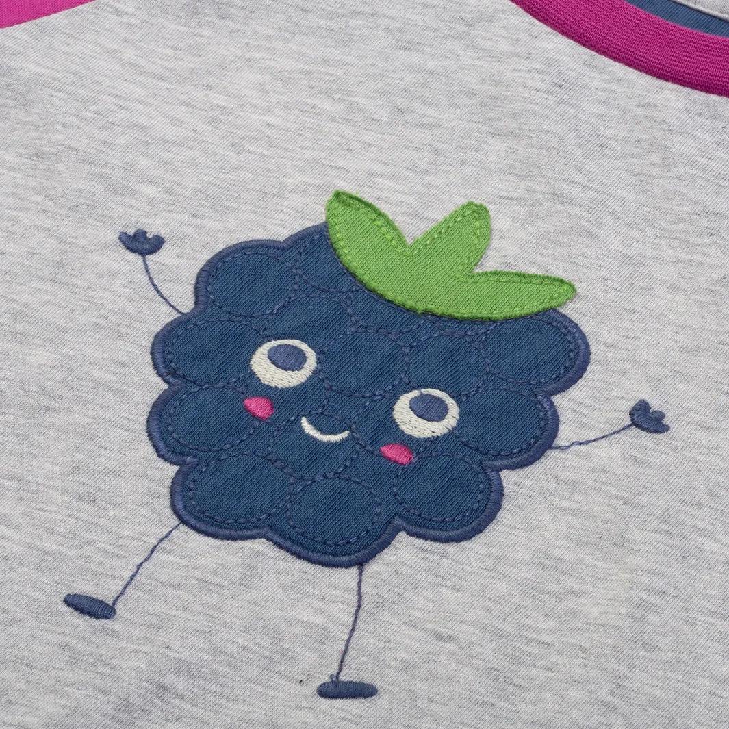 Merry berry t-shirt