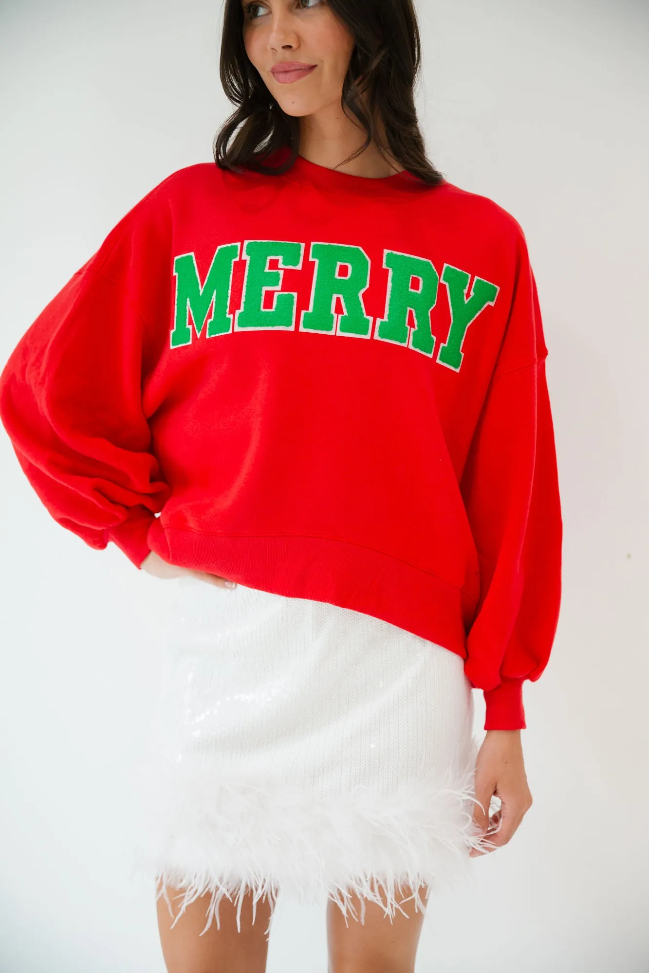 MERRY GREEN VARSITY RED PULLOVER