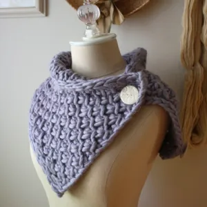 Phydeaux Twist Cowl Knitting Pattern