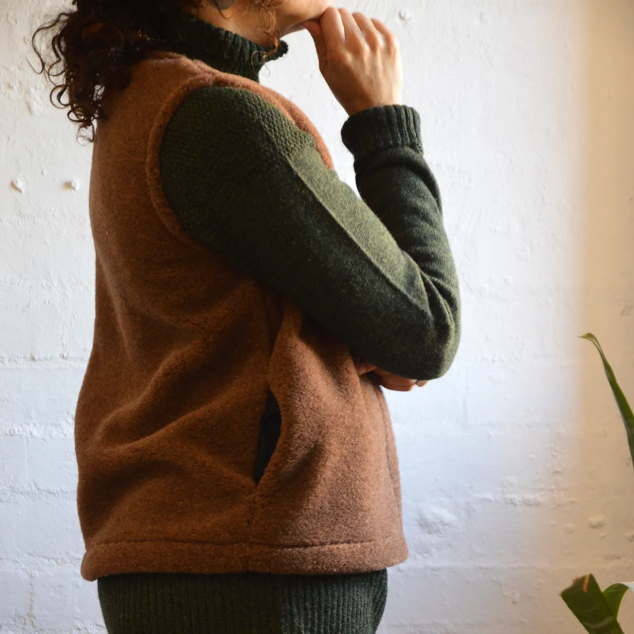 Women's Fleece Vest - 100% Wool - Camel *Returning 2025